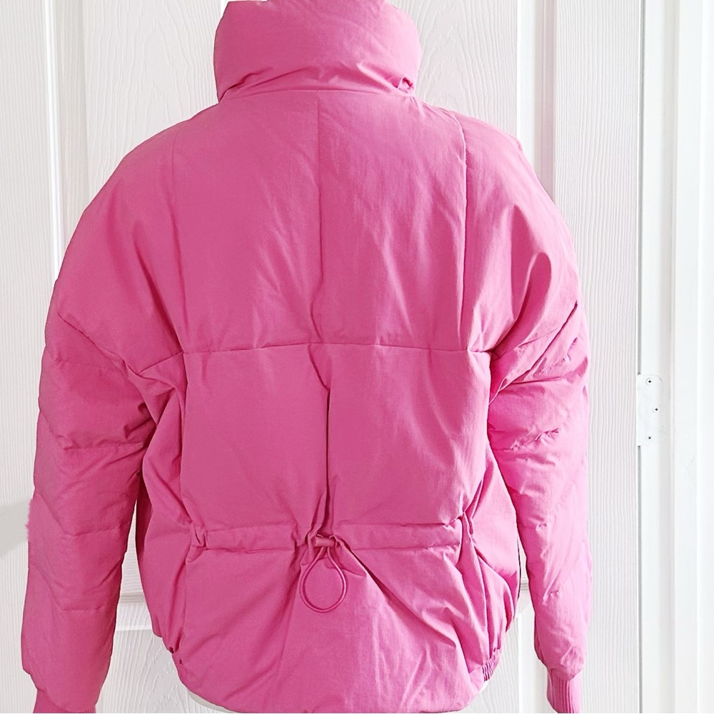 Levi’s Pink Puffer Jacket - Picture 7 of 8